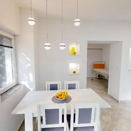 Apartment Mare *