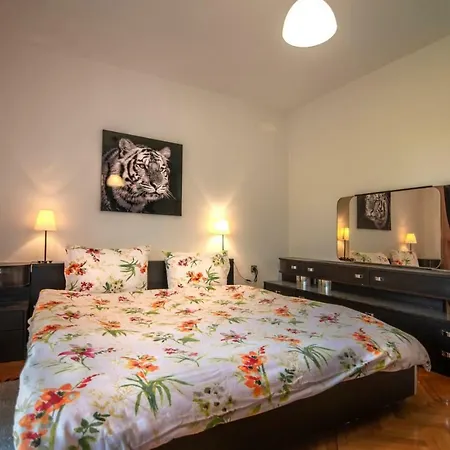 Mare Apartment