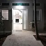 马雷公寓酒店