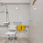 马雷公寓酒店