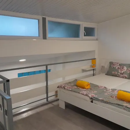Apartment Mare Pula